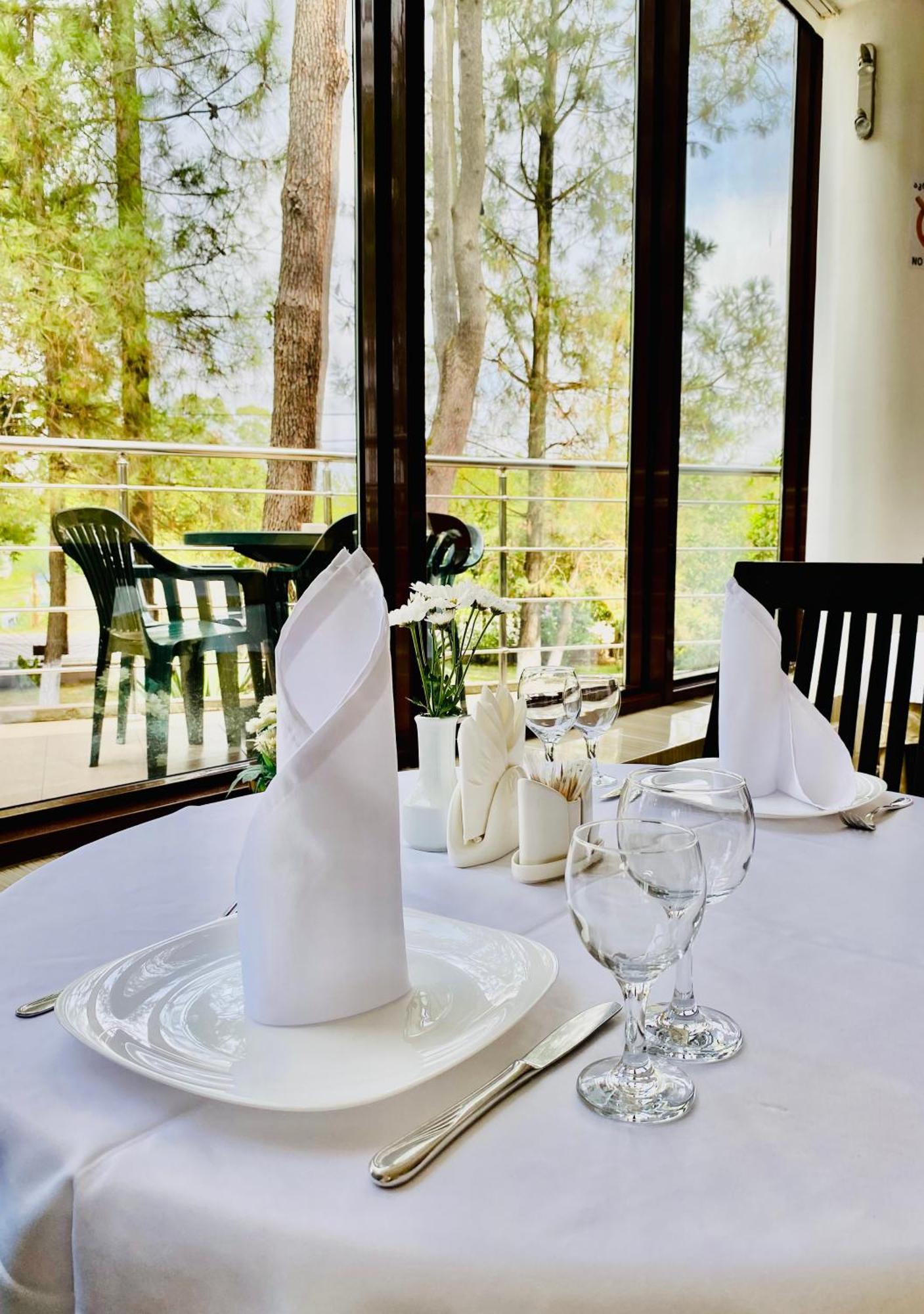 Villa ReTa Hotel&SPA Grigoleti Esterno foto
