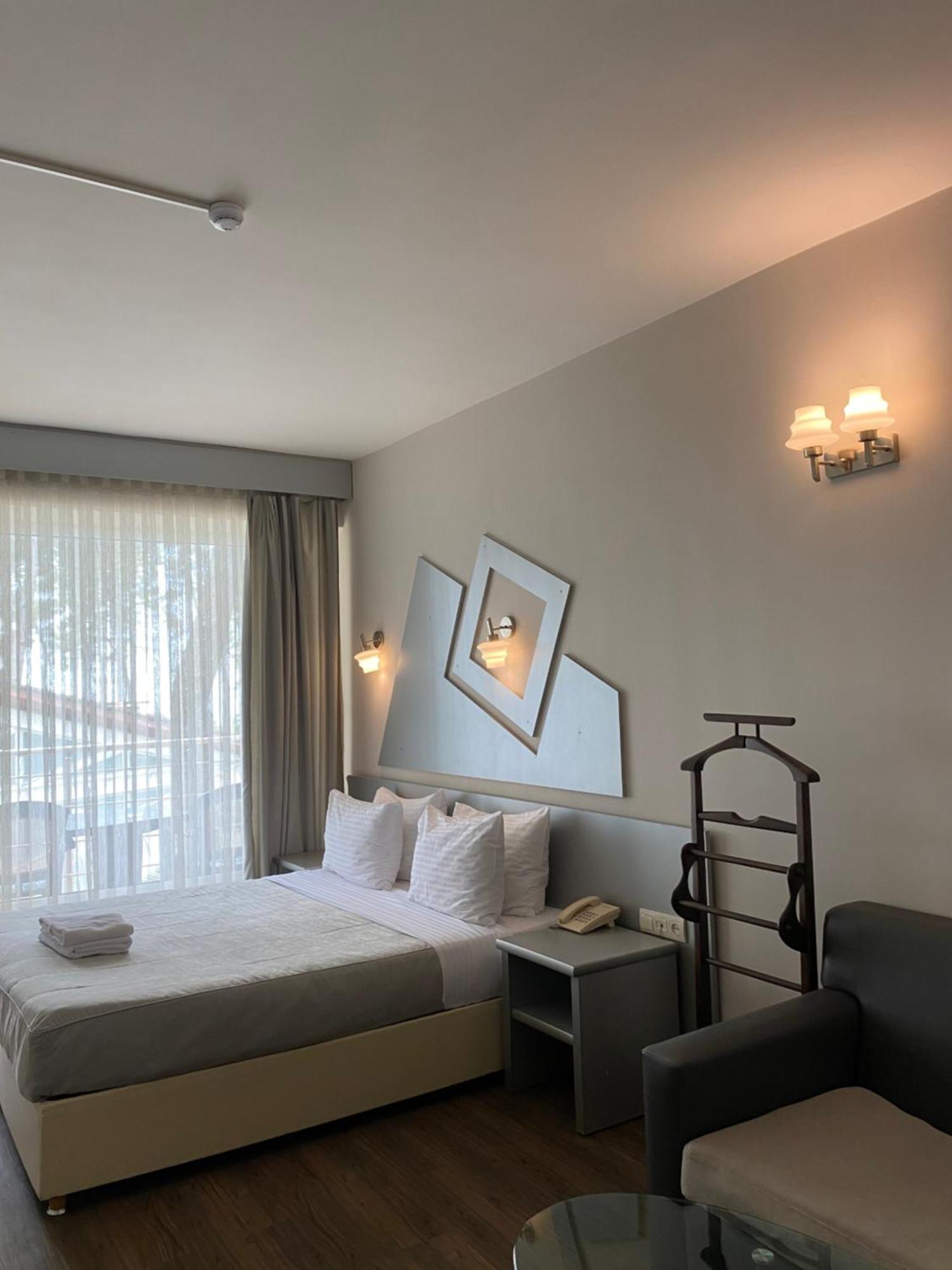 Villa ReTa Hotel&SPA Grigoleti Esterno foto