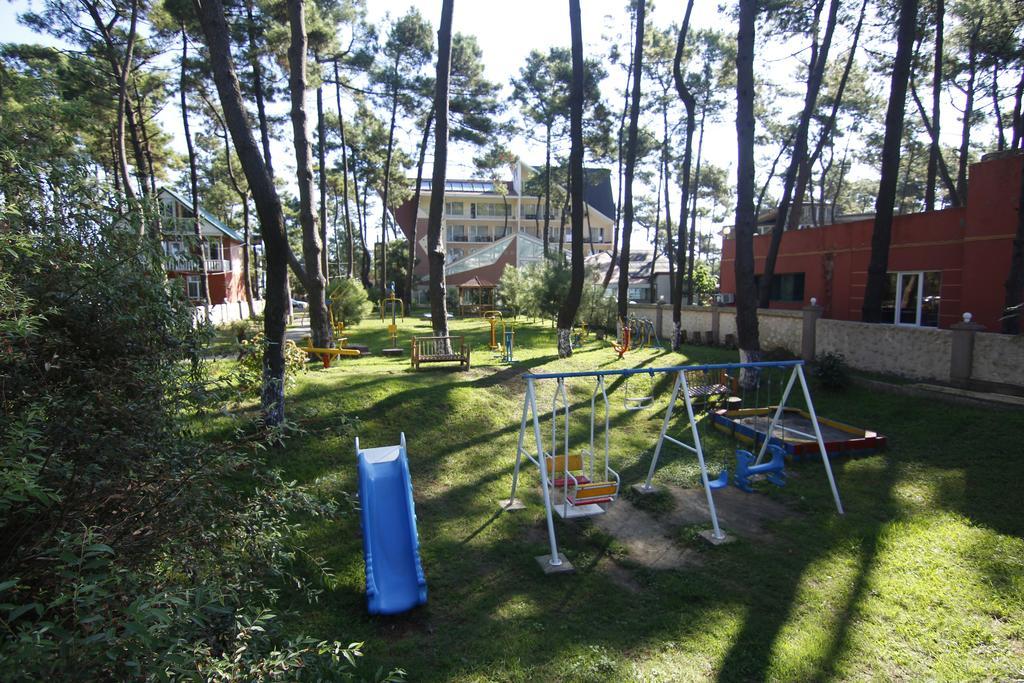 Villa ReTa Hotel&SPA Grigoleti Esterno foto
